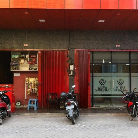 RedDoorz @ Hertasning Area 2 Makassar Exterior foto